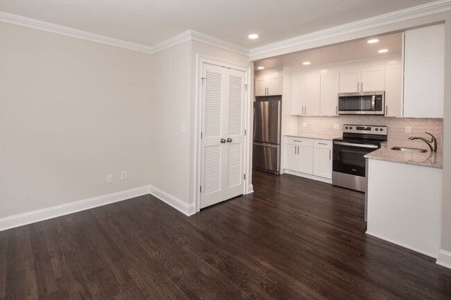 Interior Photo - Villa Malta: On-Site Washer & Dryer, Water...