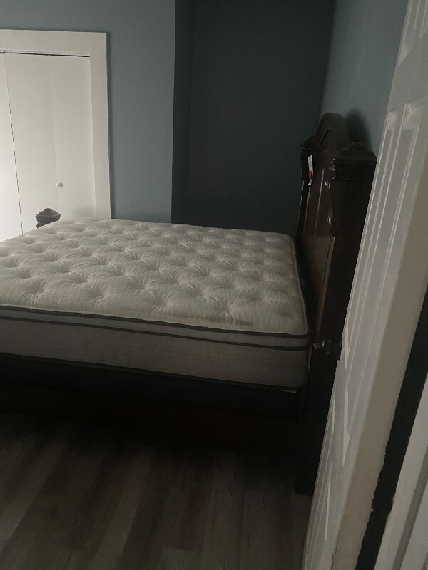 Building Photo - 2000 Carnes Ave