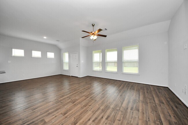 Building Photo - 2326 Kelson Cove Dr