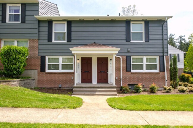 Building Photo - 10233 SW Eastridge St