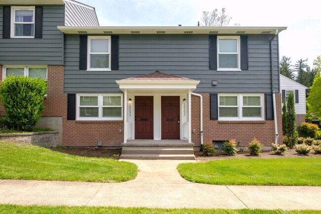 Building Photo - 10331 SW Eastridge St