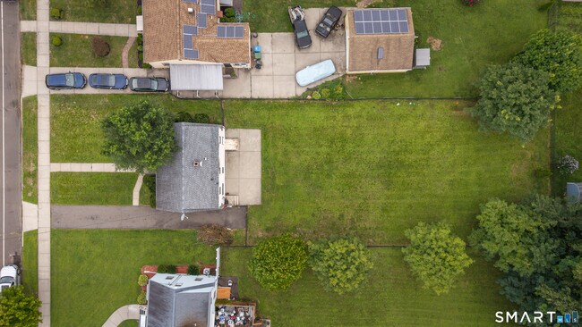 Building Photo - 118 Bryden Terrace