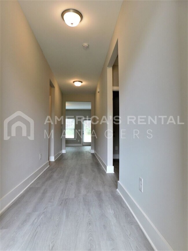 Building Photo - 15531 Crimson Rdg Cir