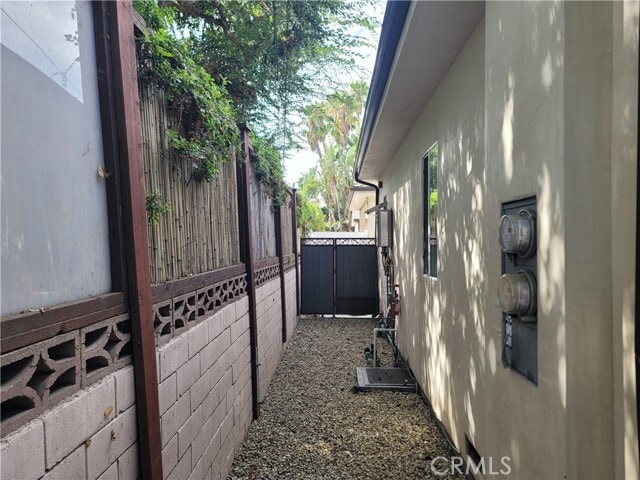 Building Photo - 5726 Cartwright Ave