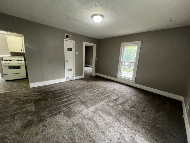 Building Photo - Vine duplex