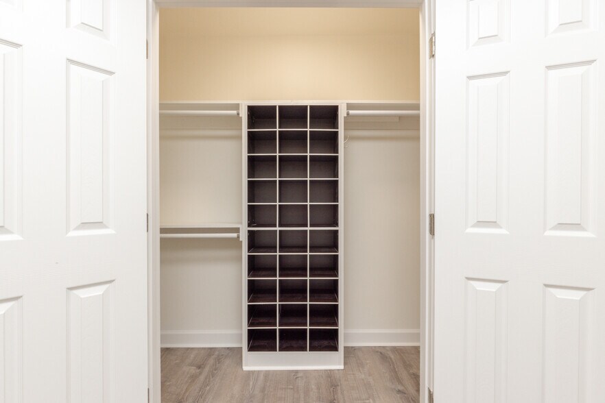 Building Photo - 11823 N Briar Patch Dr