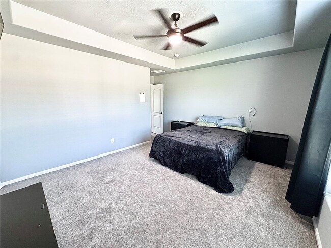 Building Photo - 15218 Loys Coves Ct