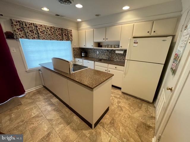 Building Photo - 136 Albemarle Dr