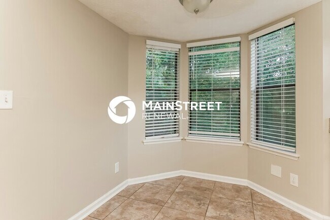 Building Photo - 3 Bedroom Pet-Friendly Home in Lithonia, GA with Main Street Renewal