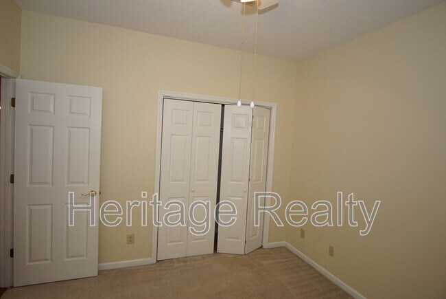 Building Photo - 2419 Glen Meadow Rd