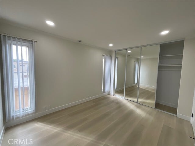 Building Photo - 9745 Port Royal Cir