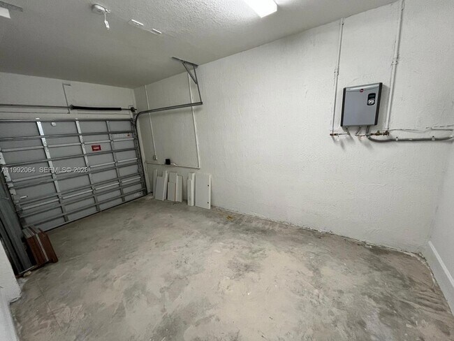 Building Photo - 11910 SW 245 Ter