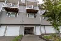 Building Photo - Spacious Luxury Multi Level, 2 Bedroom Condo