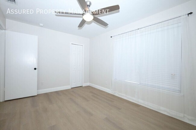 Building Photo - 4029 Henley Rd