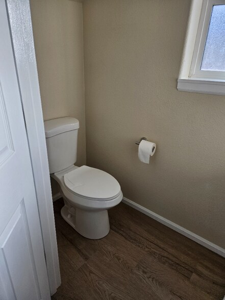 Building Photo - 173 S 47th St