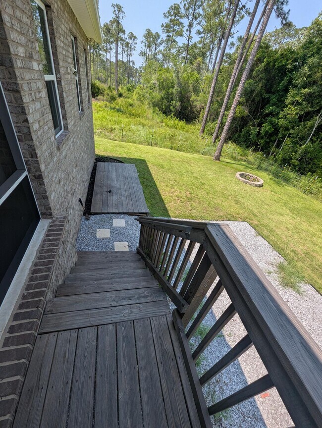 Building Photo - 3565 Pearl Ct