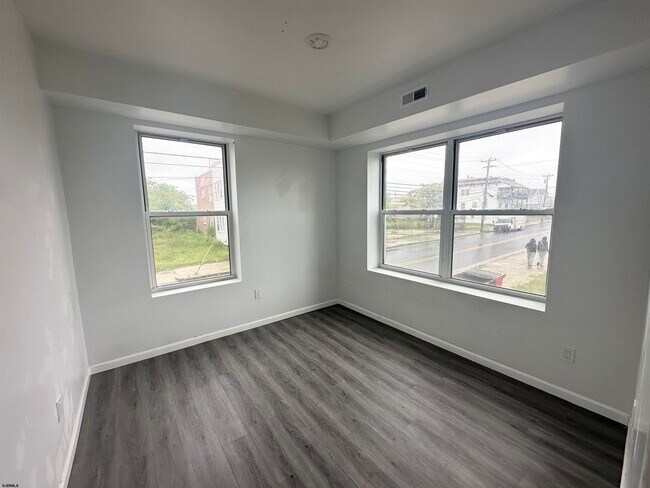 Building Photo - 212 Atlantic Ave