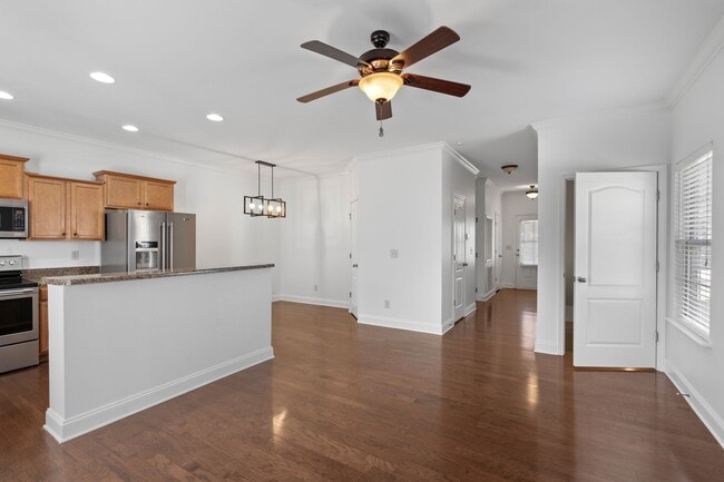 Building Photo - 1112 Woodbury Falls Ct