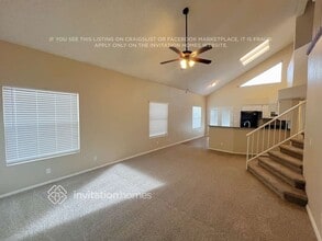 Building Photo - 441 S Maple