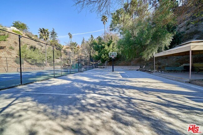 Building Photo - 5354 Stardust Rd
