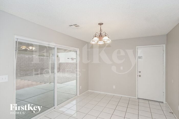 Building Photo - 261 Mattino Way