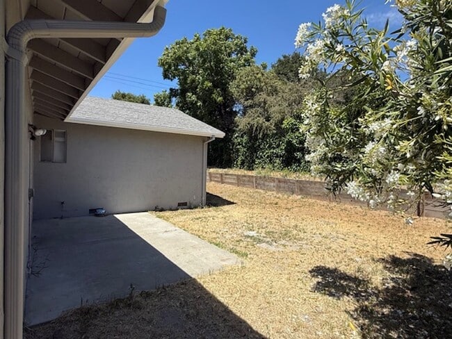 Building Photo - 3-Bedroom Single Family Home in PInole