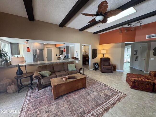 Building Photo - 16425 N Orchard Hills Dr