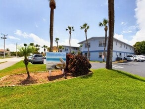 Building Photo - 7615 Ridgewood Ave Cape Canaveral FL 32931