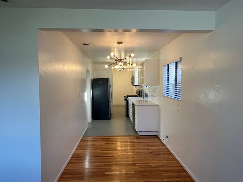 Building Photo - 3310 W Chandler Blvd