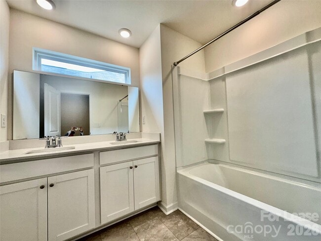 Building Photo - 8116 Ramsburg Dr