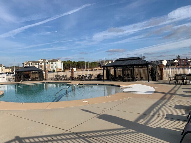 Building Photo - 2471 Tonoloway Dr