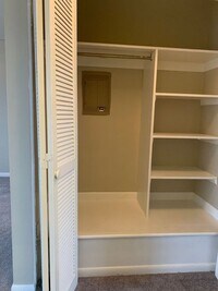 Building Photo - 6491 Carefree Ln