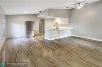 Building Photo - 4371 NW 80th Ave