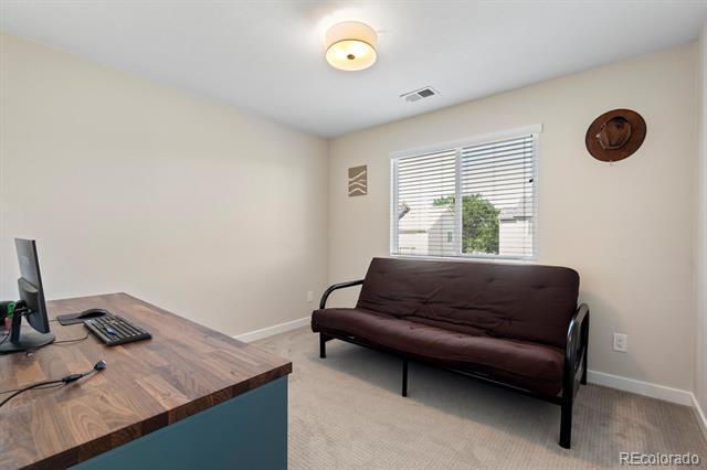 Building Photo - 4947 Stoneham Ave