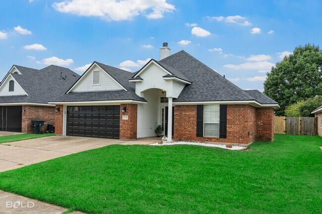 Building Photo - Richmond Cove - Close to Barksdale AF