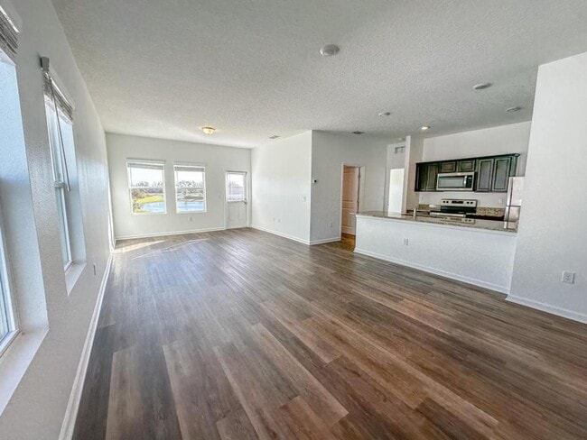 Building Photo - 16391 Winding Blossom Dr