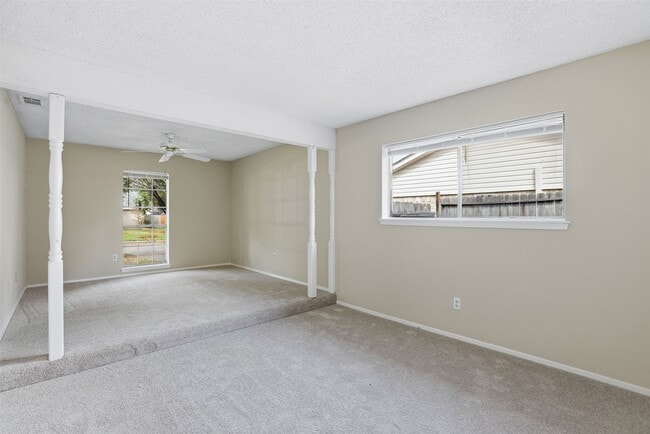 Building Photo - 3918 Wintergreen Dr