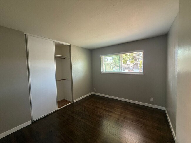 Building Photo - CAMPBELL - Open floor plan with separate f...