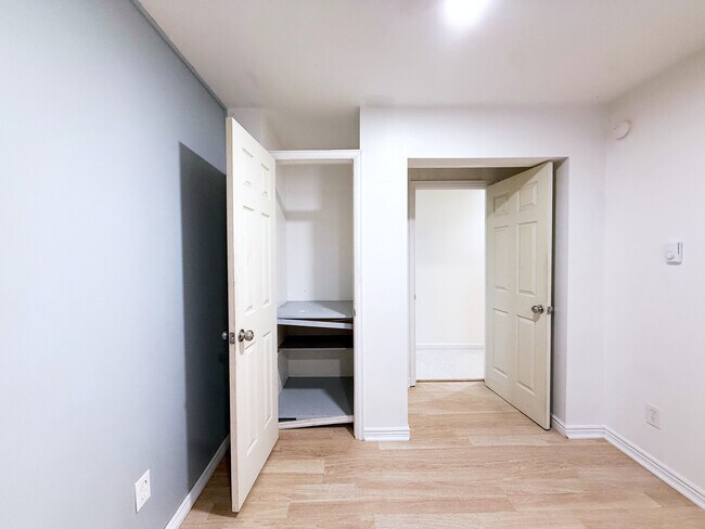 Building Photo - 9366 Fall River Rd