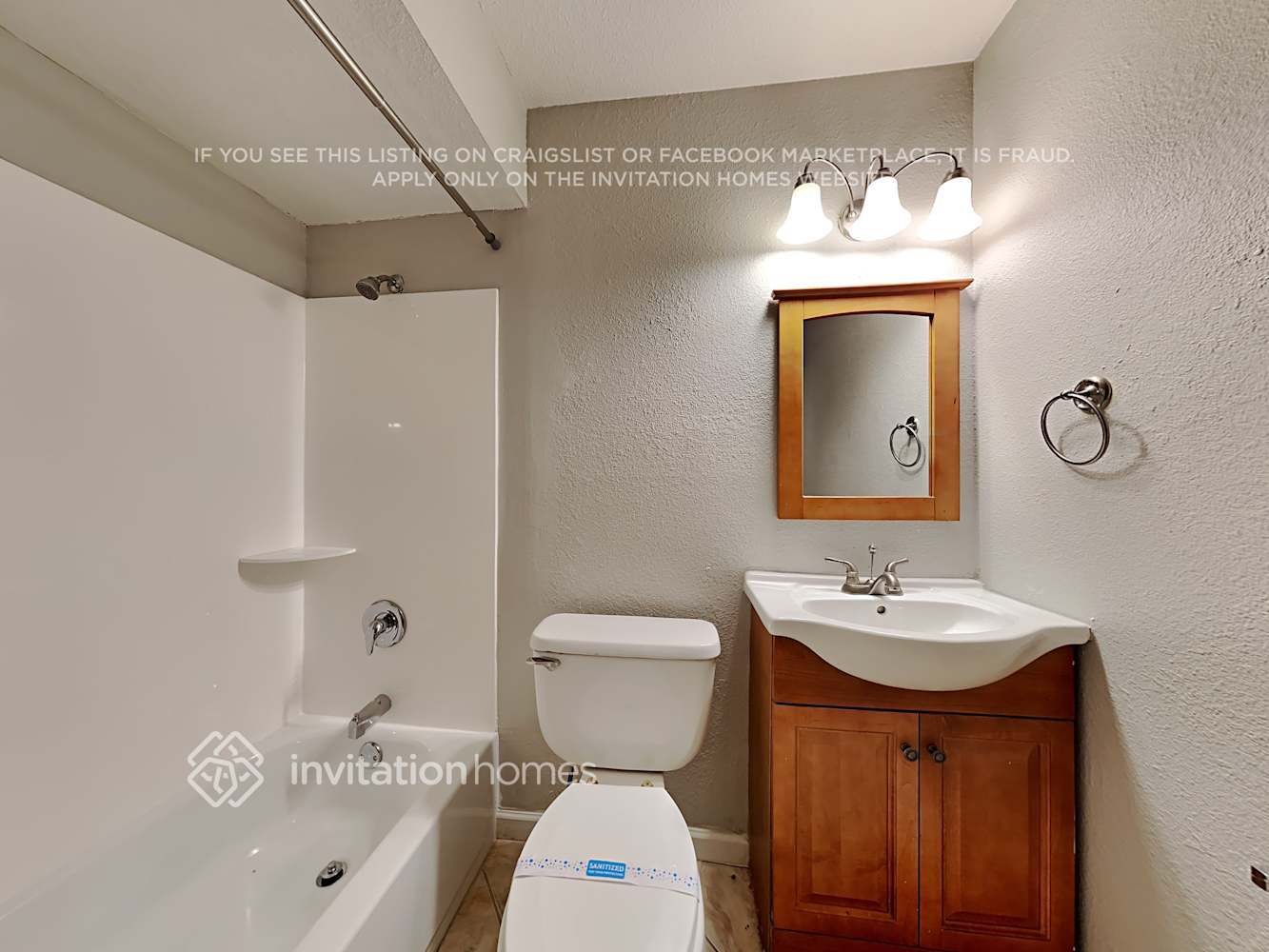 Building Photo - 6008 N 61st Dr