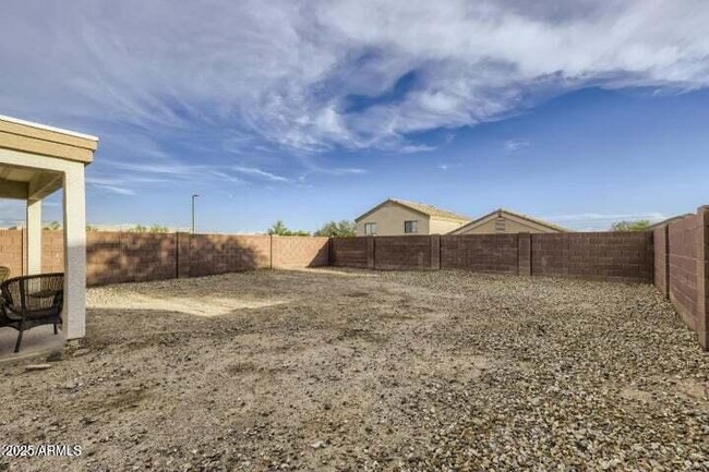 Building Photo - 23773 W Hadley St