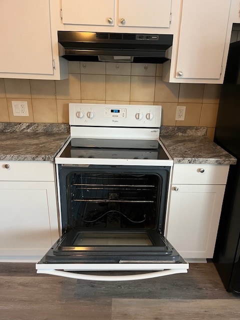 Building Photo - 4220 La Dega Ct