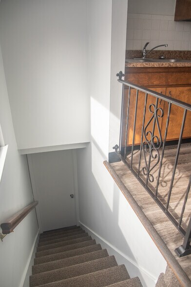 Building Photo - 8715 W 78th Cir