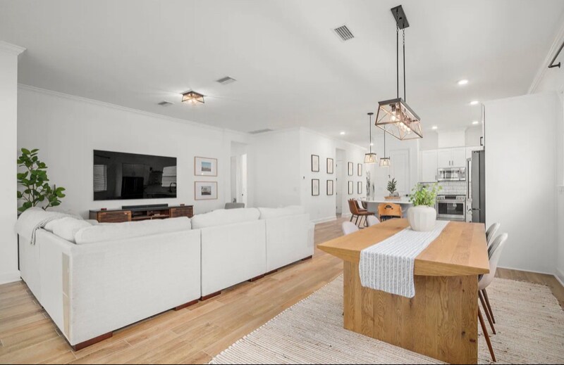 Building Photo - 11325 Hillsong Ct