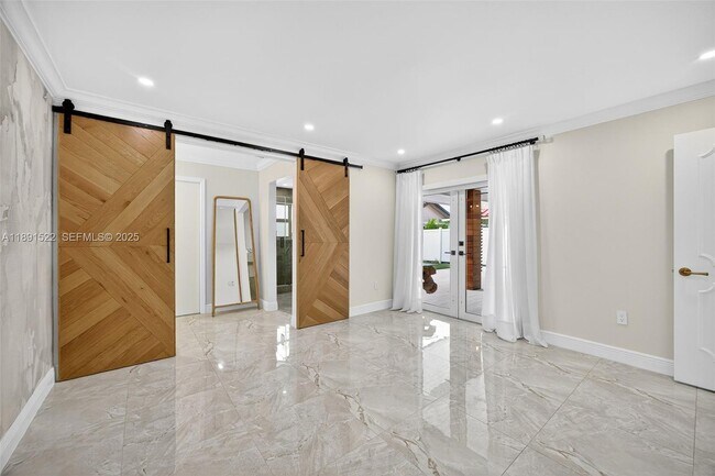 Building Photo - 13280 SW 39th Terrace