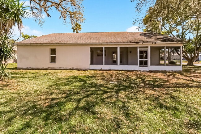 Building Photo - 5009 Panther Dr