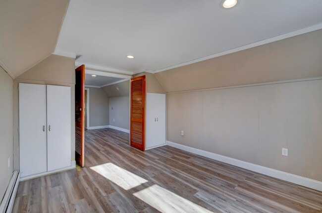 Building Photo - 788 Avenue A Ave