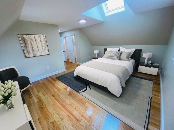 Building Photo - 85 Millet St