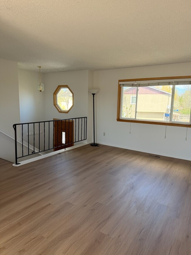 Building Photo - 2613 Cherly St