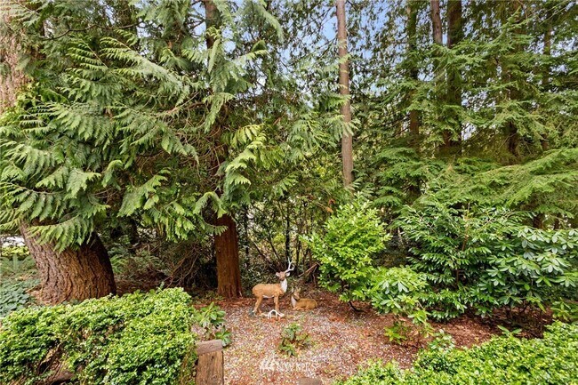 Building Photo - 12107 NE 149th St